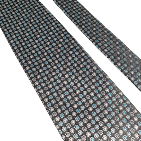 Van Heusen Mens Hexagon Pattern Silk Necktie Black Blue Classic Office Dad Gift - Picture 2 of 5